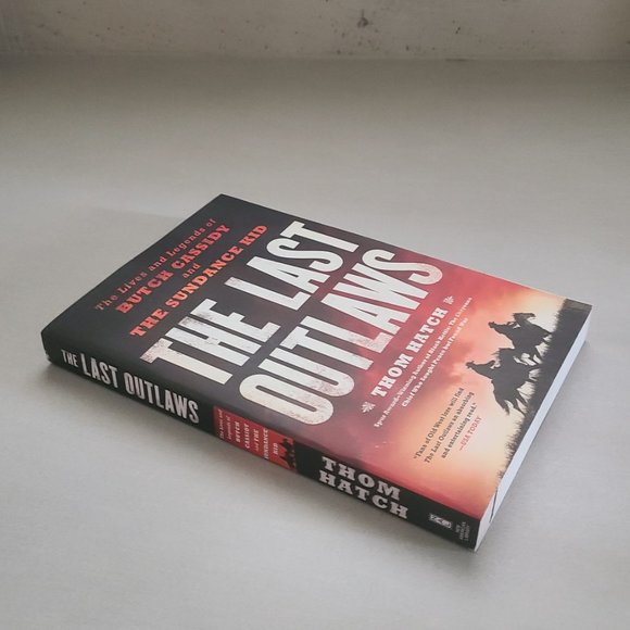 ⭐️3/$12⭐️The Last Outlaws:The Lives and Legends of Butch Cassidy & the Sundance - Picture 2 of 4